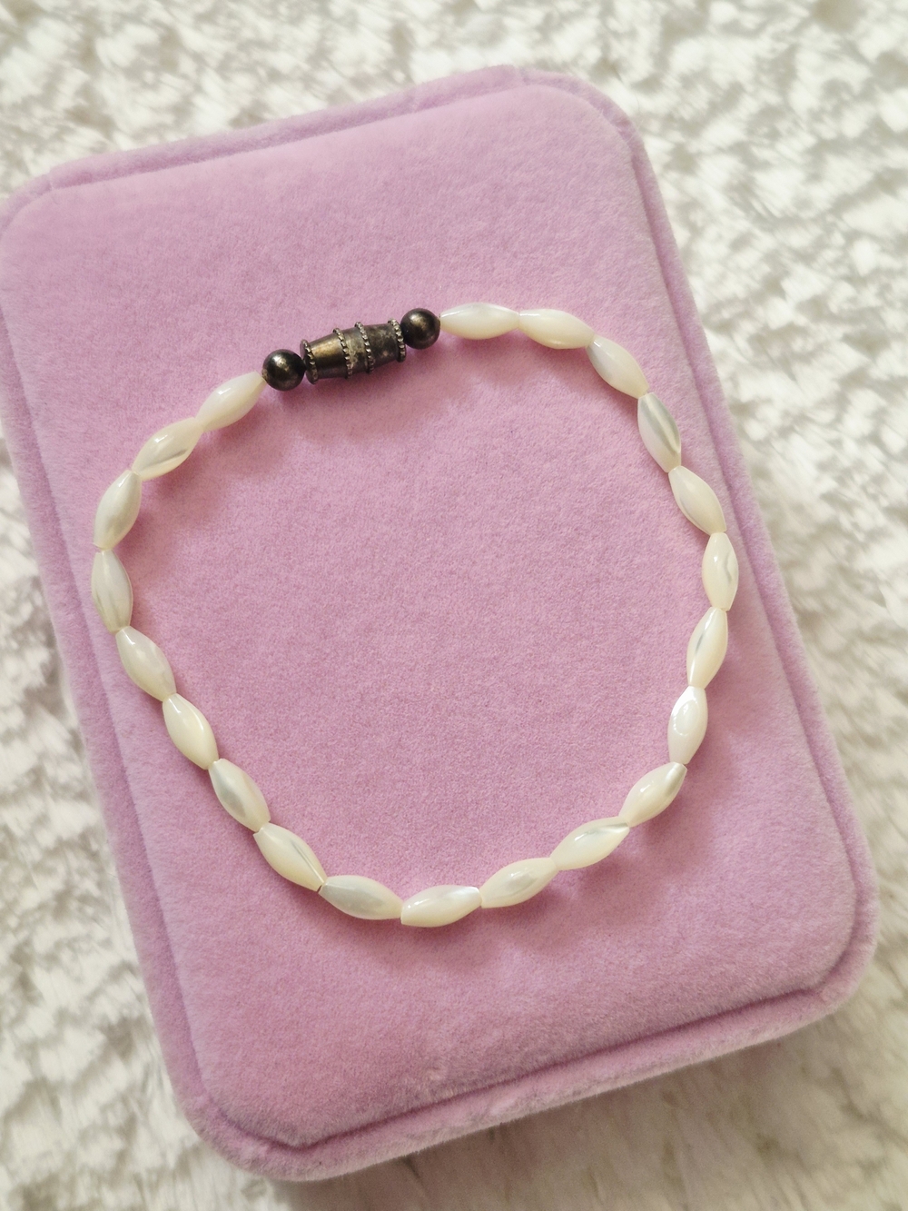 Vintage Mother of Pearl Rice Beaded Bracelet